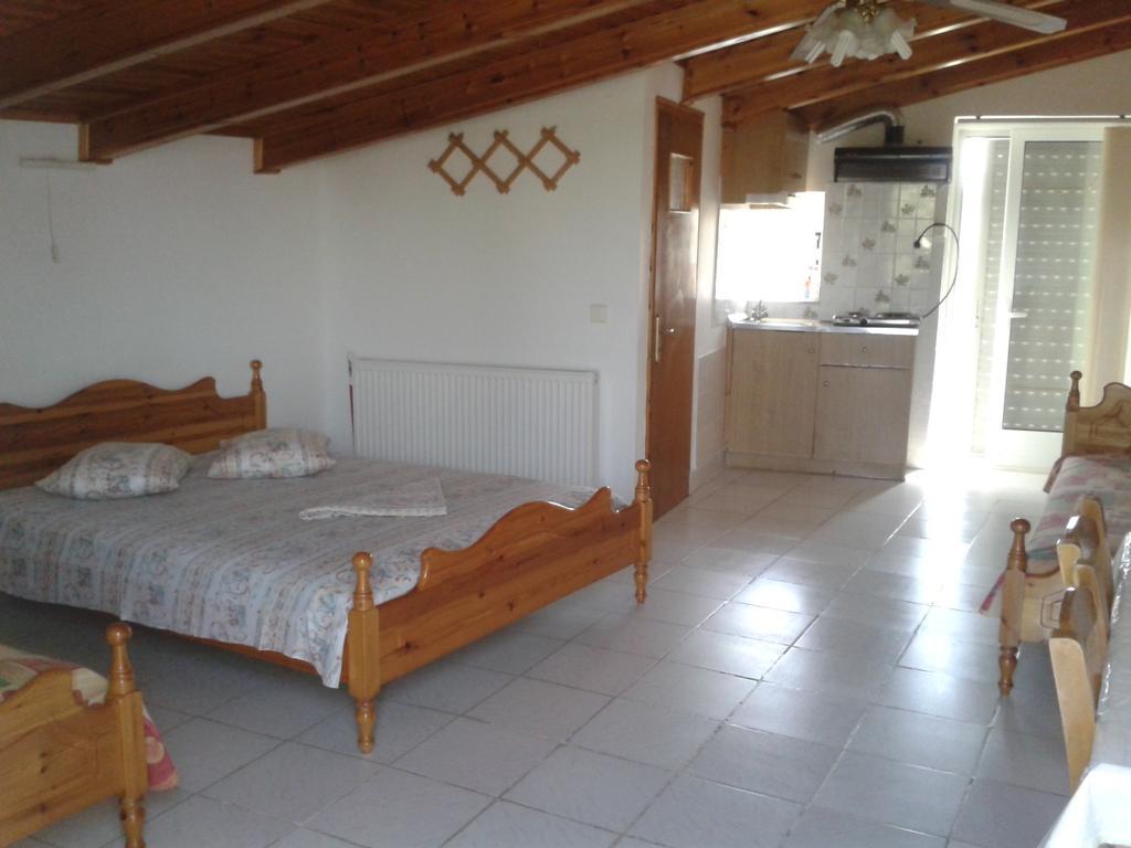 Apartmán Efterpi Aggeli Loutrópolis Thermís Pokoj fotografie